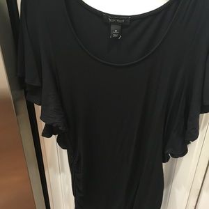 White House Black Market black shortsleeve top